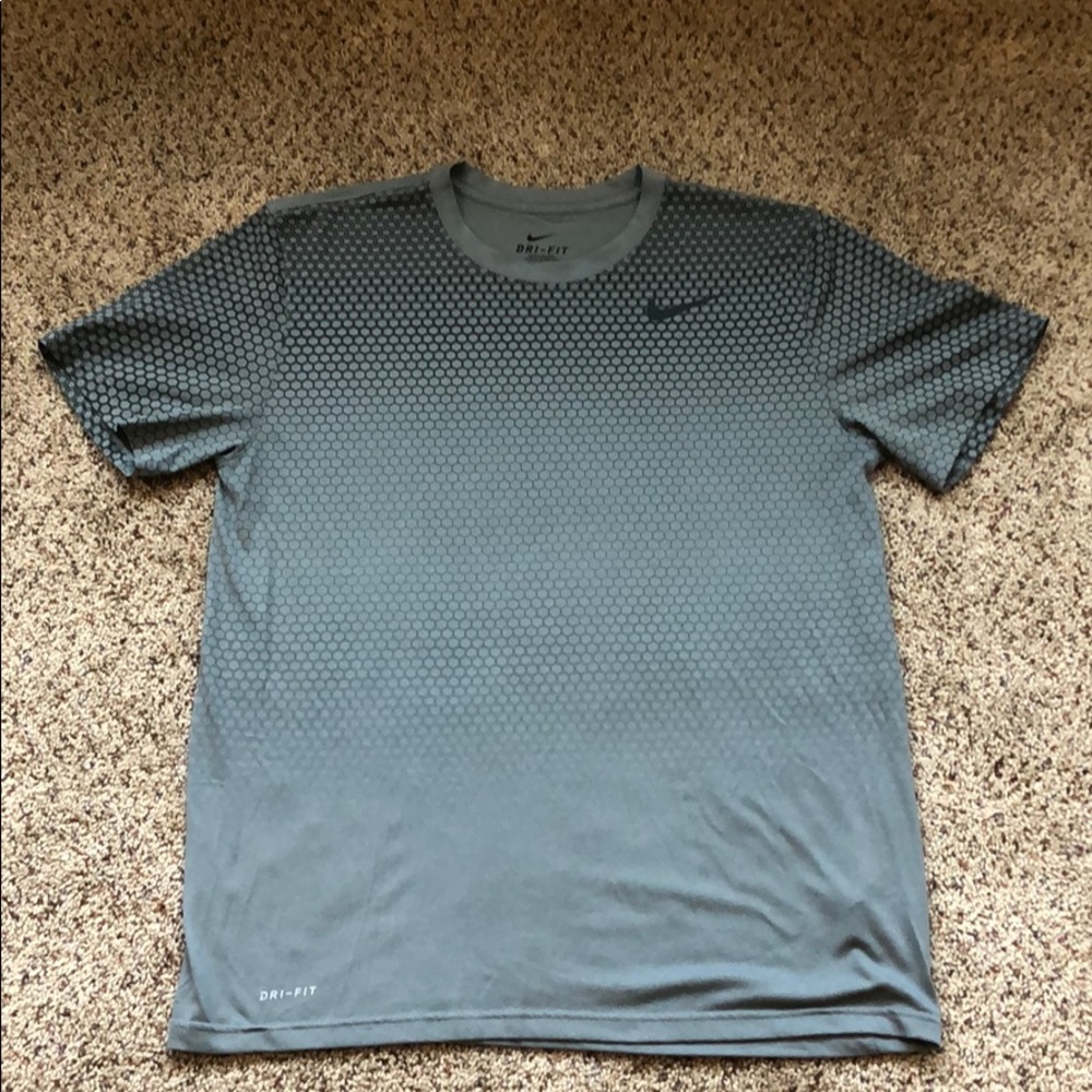 Nike t-shirt
